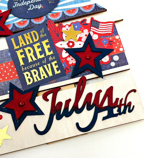 Clear_Scraps_DIY Pallet_Celebrate Independence close up 1(1)